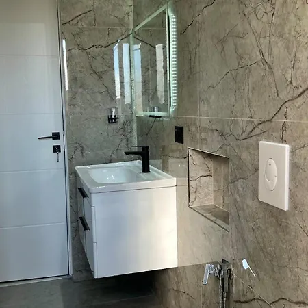 Comfort Porcelan Appartement *
